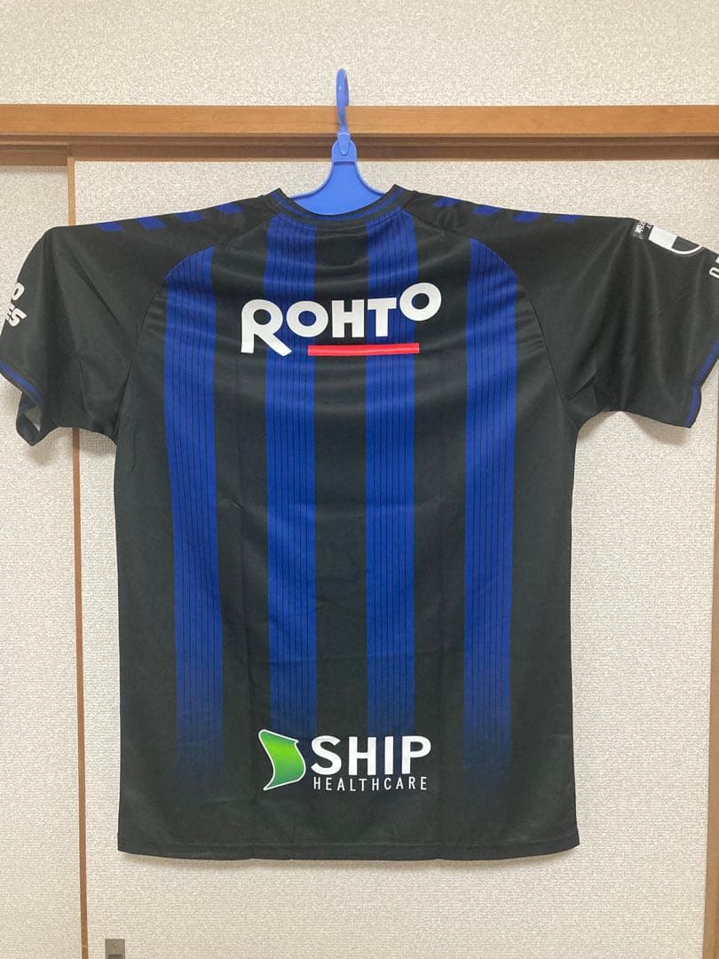 ガンバ大阪　ユニフォーム　選手サイン入り