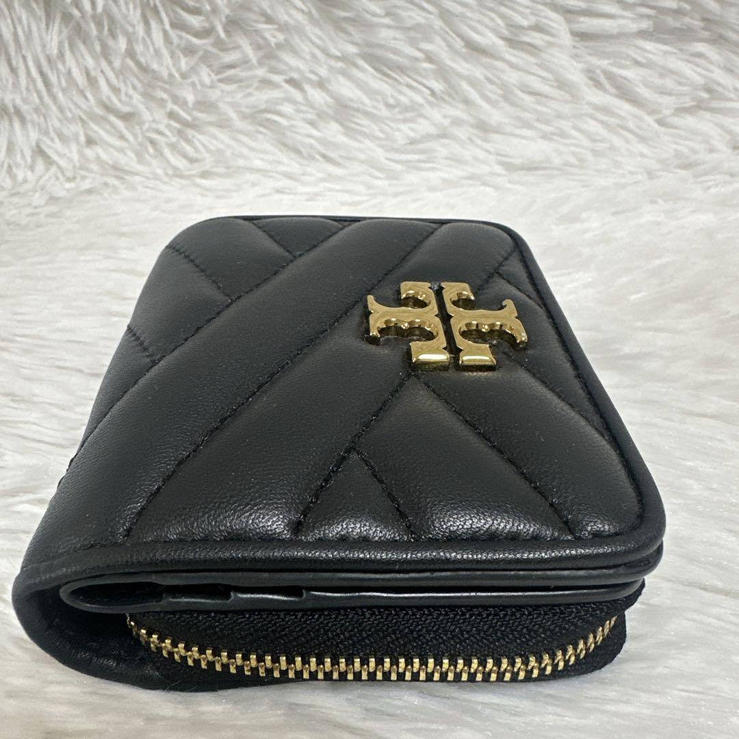 極美品　トリーバーチ　キラ　シェブロン　バイフォールド　ウォレット　黒
