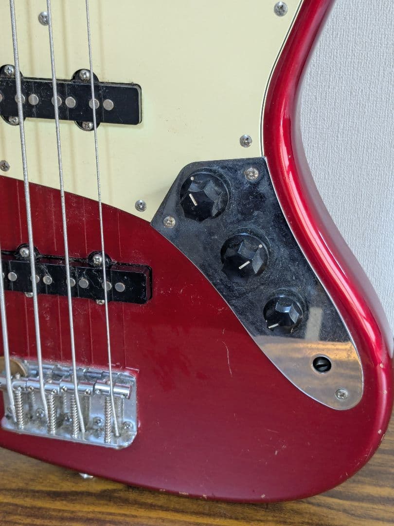 【ジャンク品】 フェルナンデス エレキベース 赤