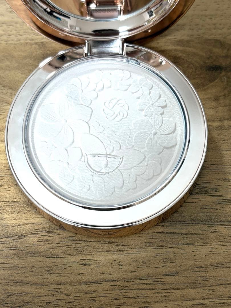 コスメデコルテ　マルセルワンダースコレクション2024