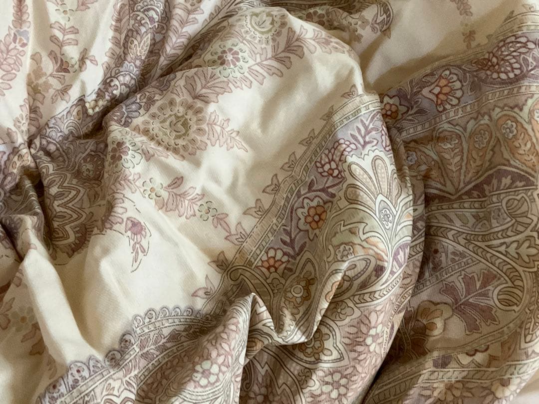 日本製　羽毛ふとん　掛け布団　ダブルサイズ　カバーと収納ケース付き