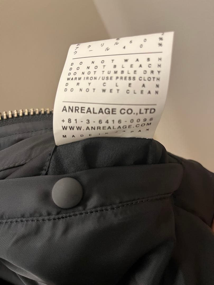 ANREALAGE ブラック MA-1 ジャケット 48
