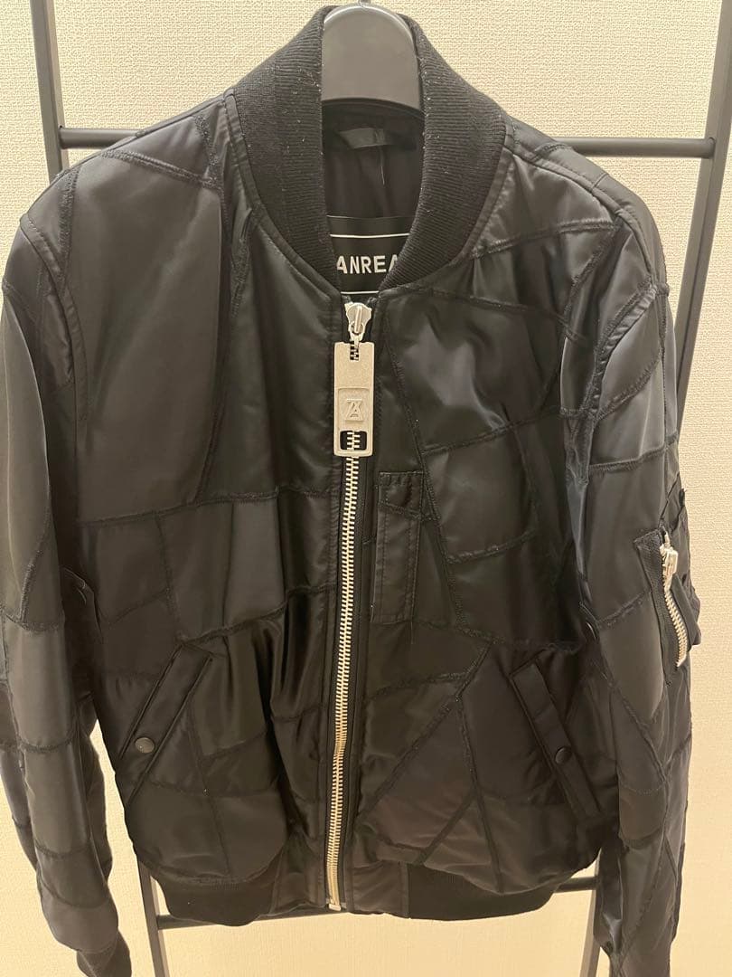 ANREALAGE ブラック MA-1 ジャケット 48