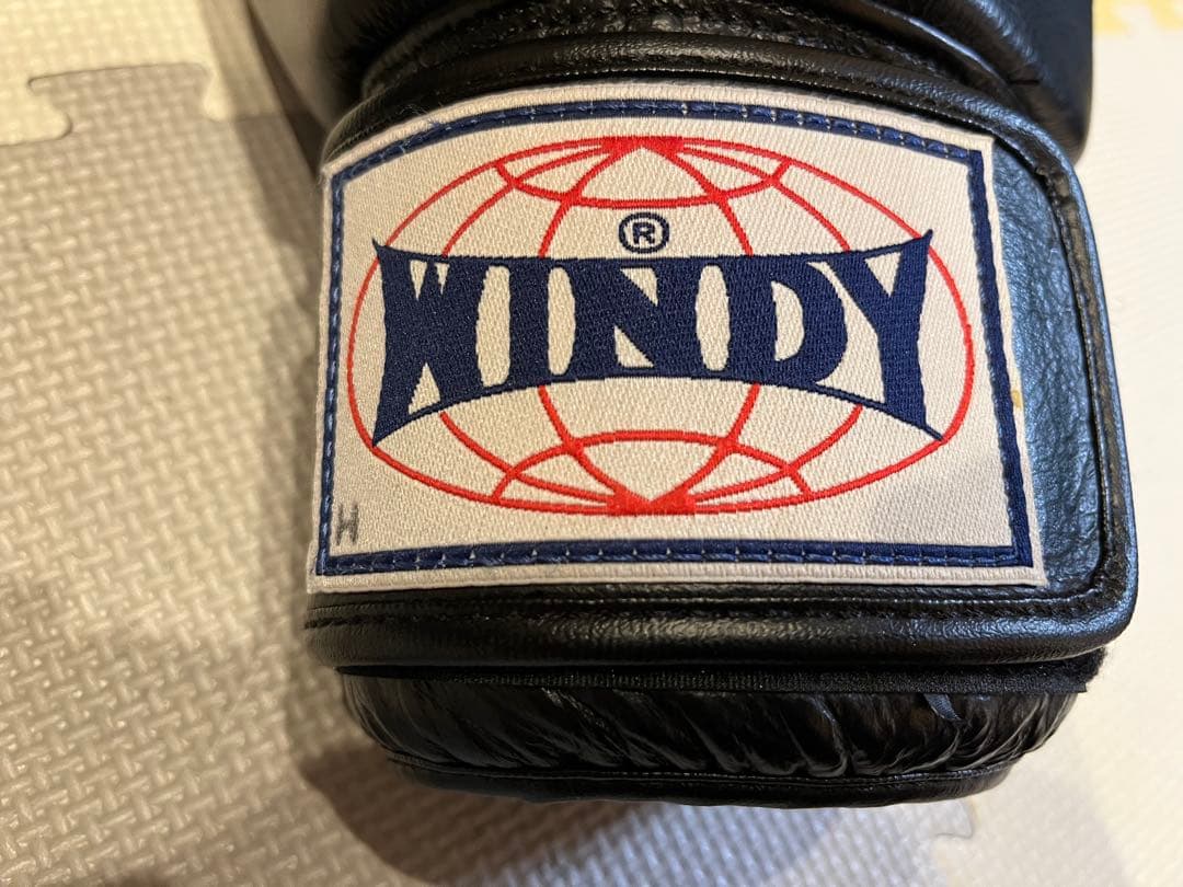 WINDY ボクシンググローブ 16oz ブラック