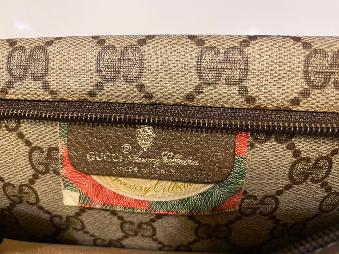 希少！Gucci ヴィンテージ！ショルダーウォレット