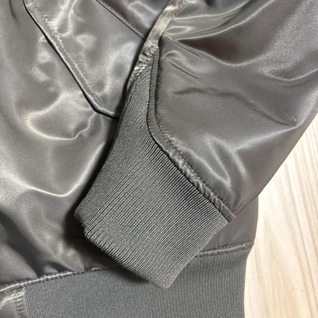 ユニクロ　＋Ｊ　MA1 オリーブ　Lサイズ　C 復刻コラボ