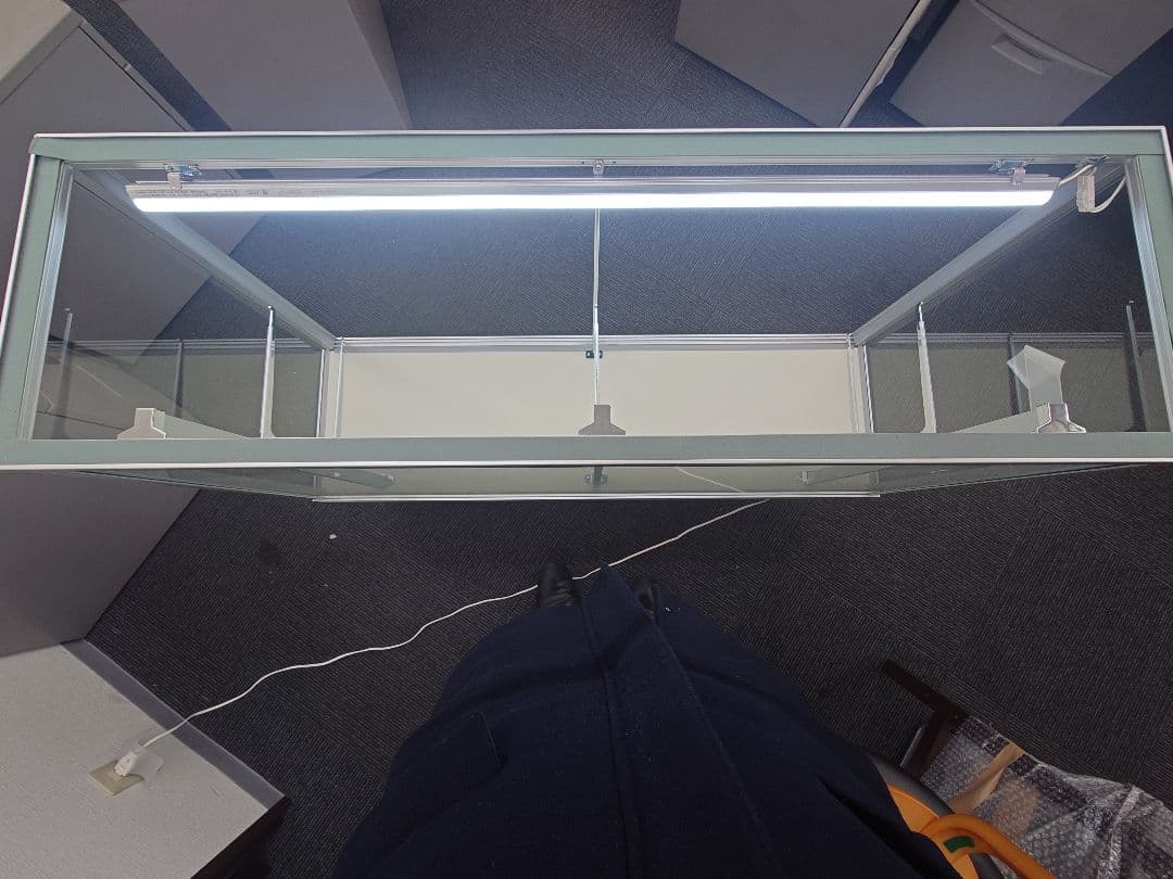 【超特価·美品】ガラスショーケース / W120·D36·H92