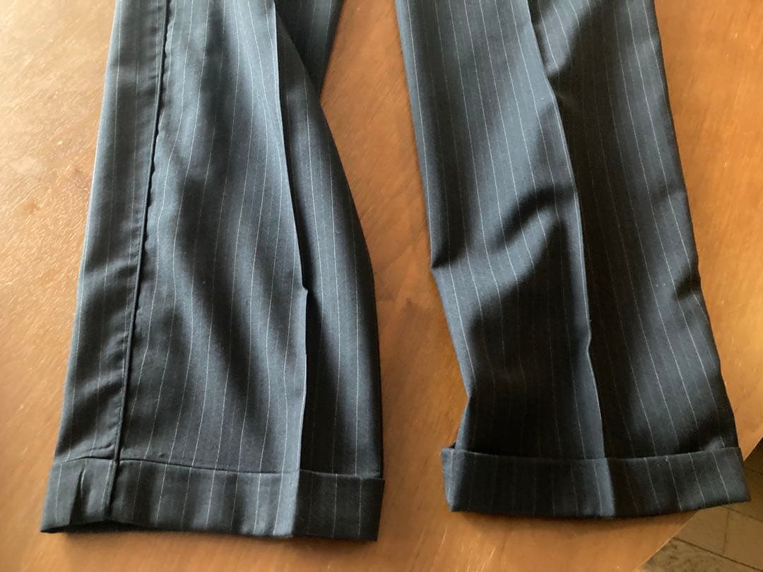 けこ【Alexander McQueen】 夏物ダークストライプ スーツ