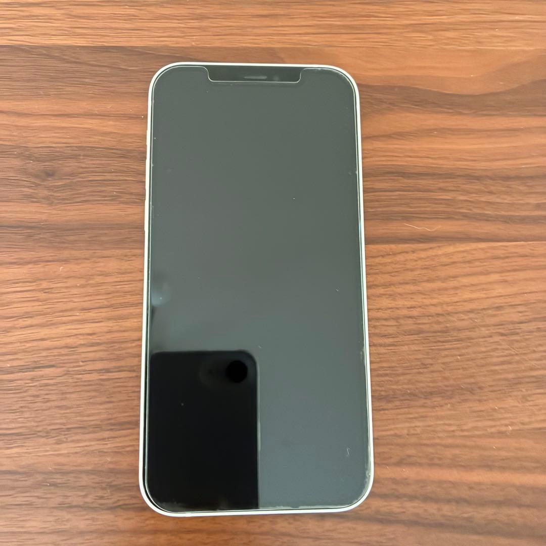 値下げ✳︎超美品　iPhone12 128GB ホワイト　充電ケーブル付