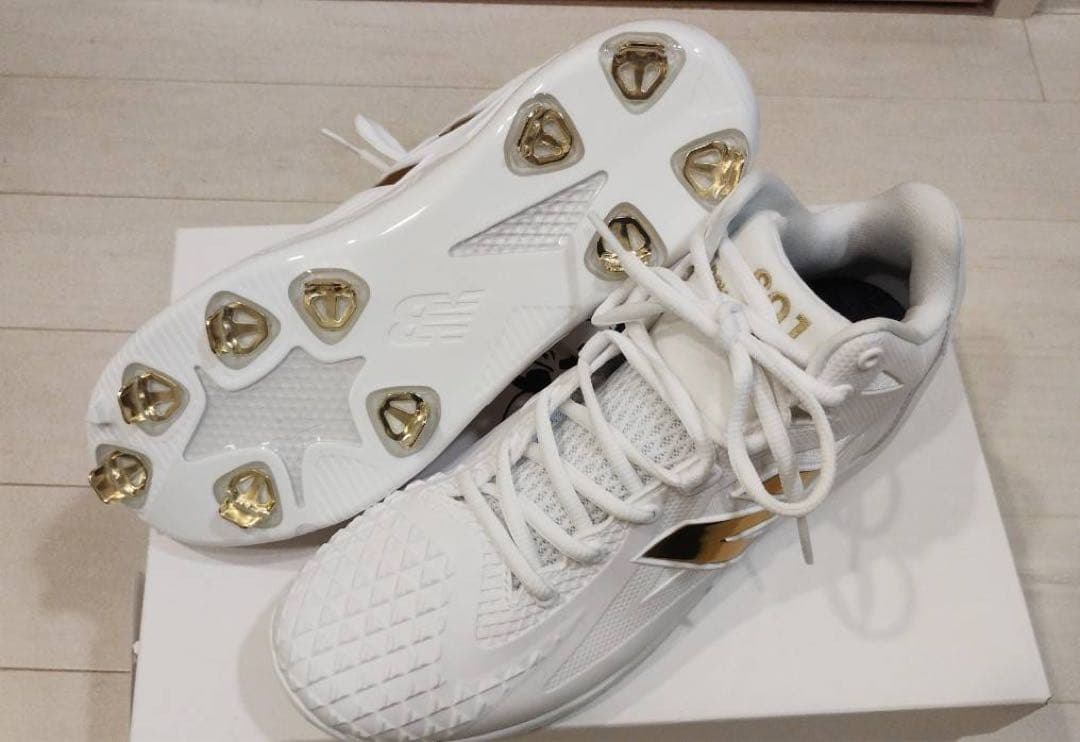 【新品】野球用スパイク 大谷モデル ニューバランス 26.5cm 白×ゴールド