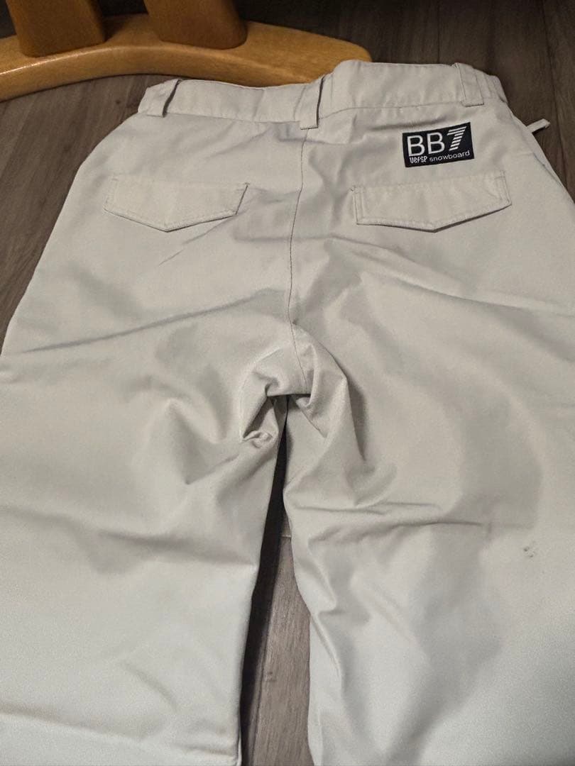 マルマル様週末お値下げ VESP ビブパンツ スノーボード24-25年モデル M