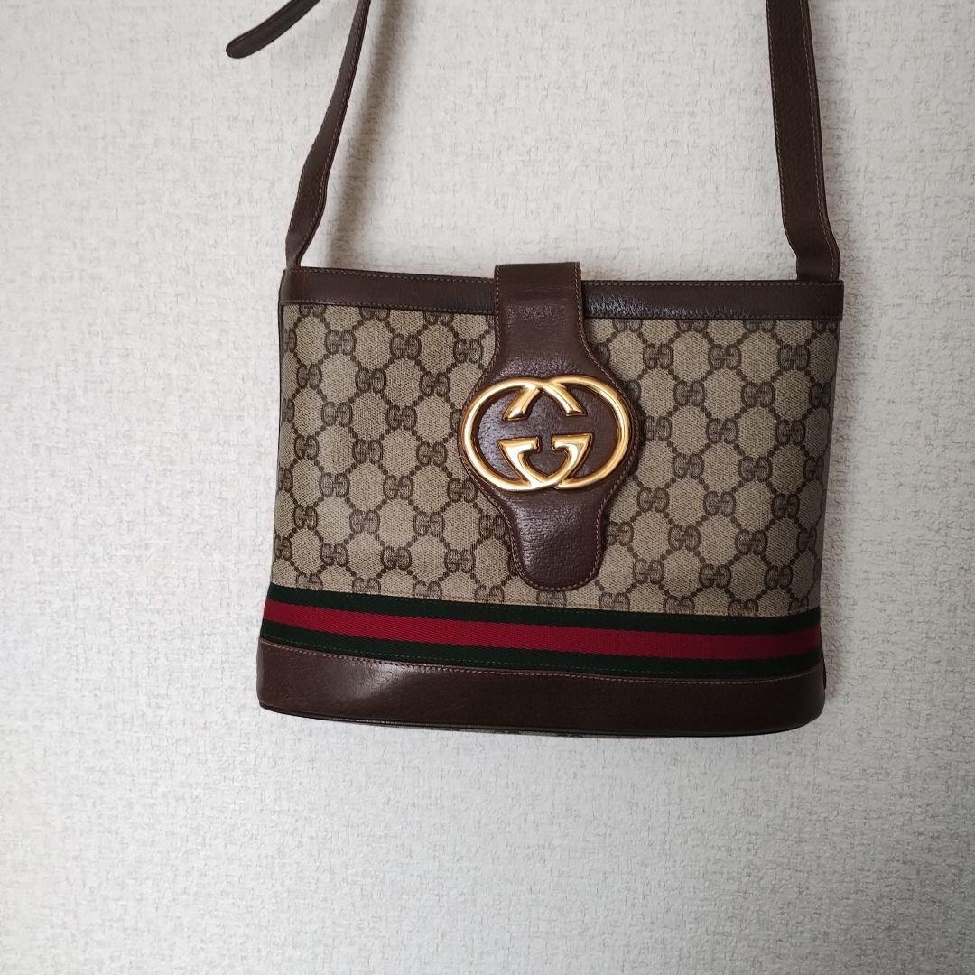GUCCI GGキャンバス ショルダーバッグ