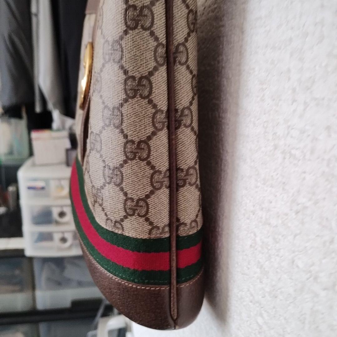 GUCCI GGキャンバス ショルダーバッグ