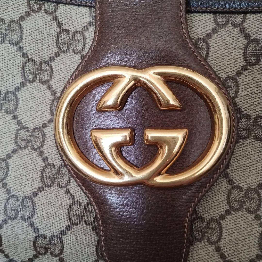 GUCCI GGキャンバス ショルダーバッグ