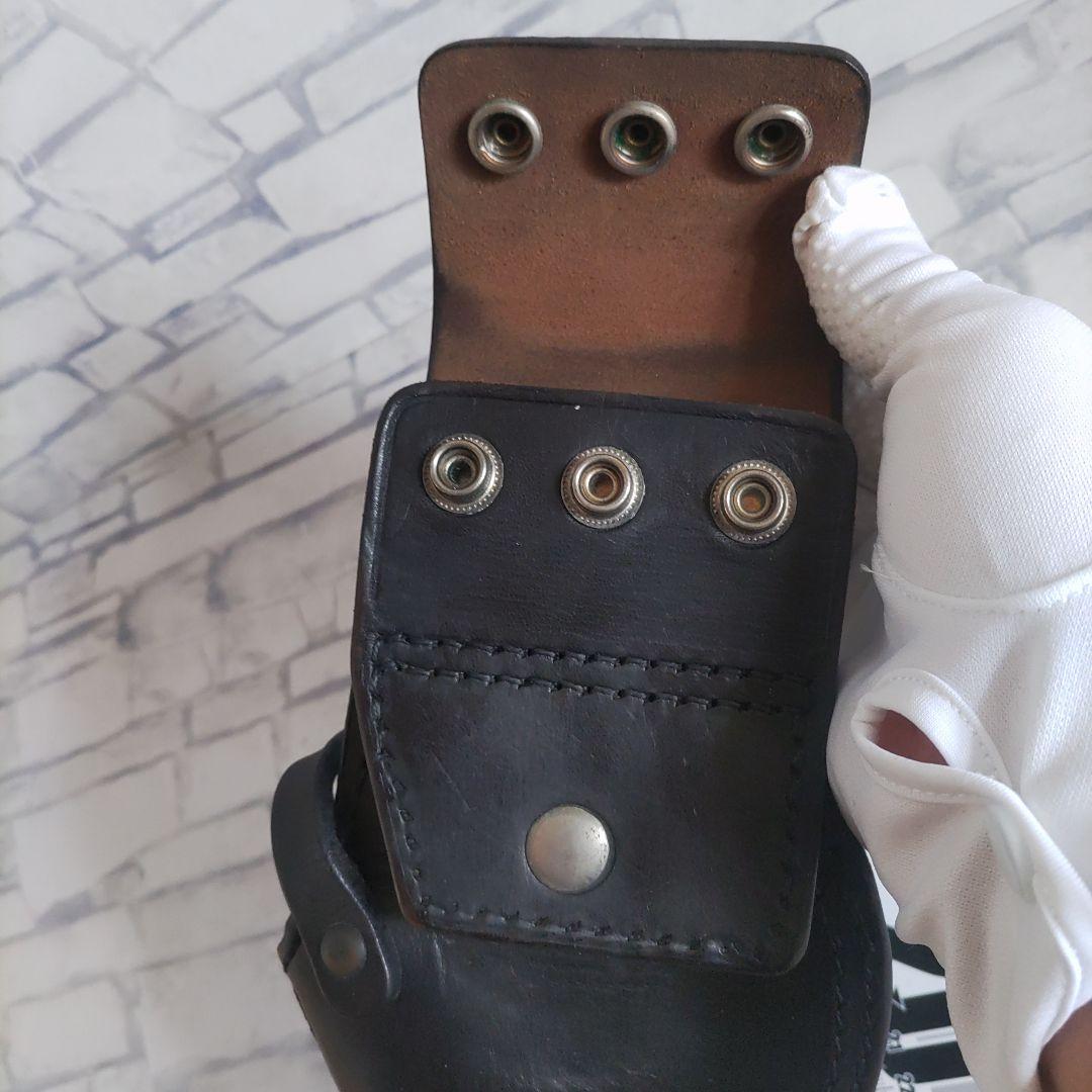 あびる レザー 黒色 ホルスター