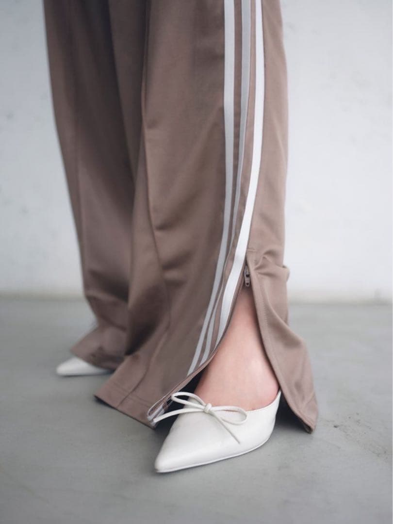 【adidas Originals】トラックパンツ