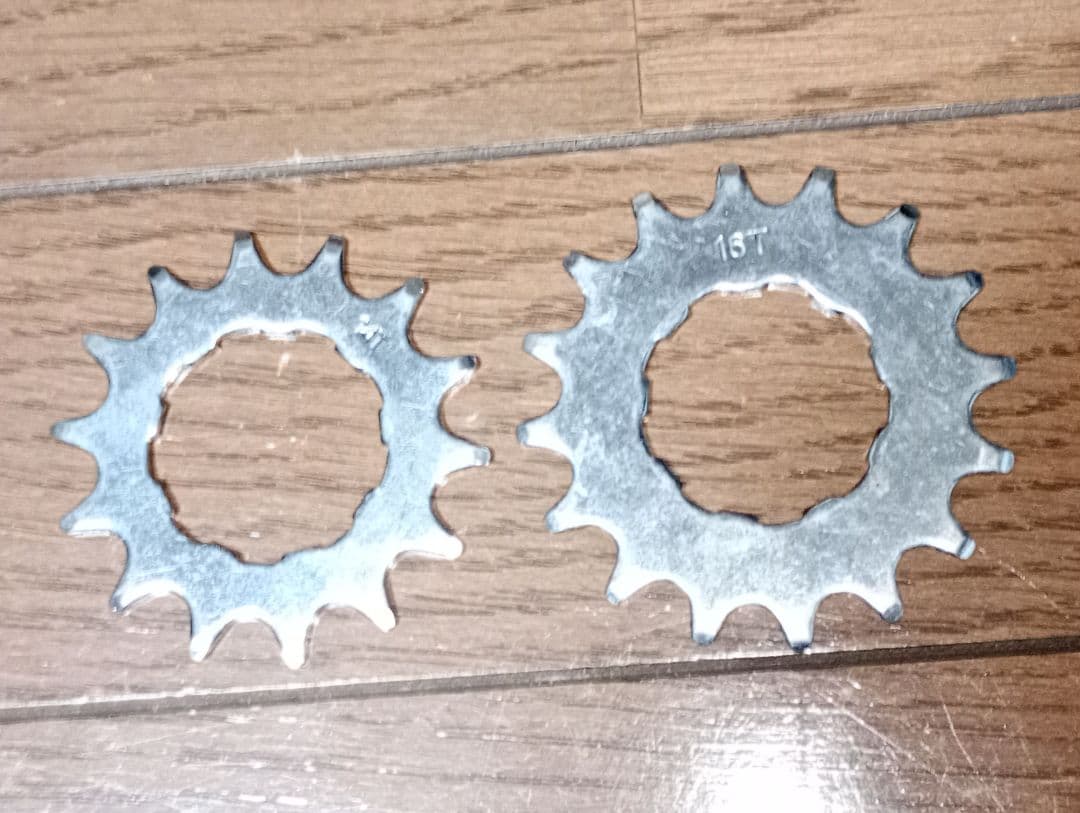 FIRE EYE ハブ ✕ DARTMOOR リム ダートジャンプリアホイール