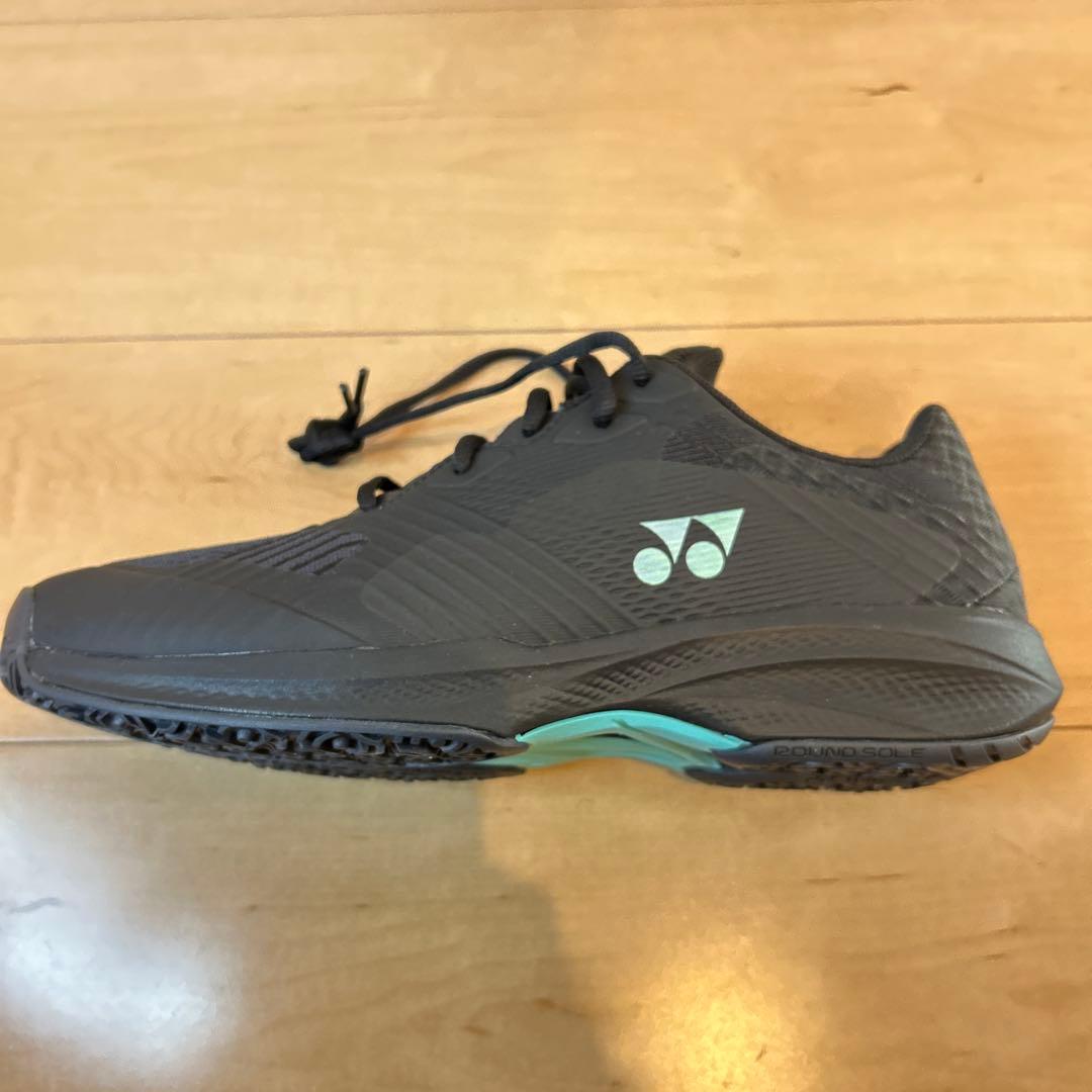 【新品未使用】YONEX テニスシューズ　パワークッションソニケージワイドGC