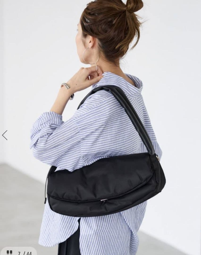 ノマディス　LUCK　ショルダーバック