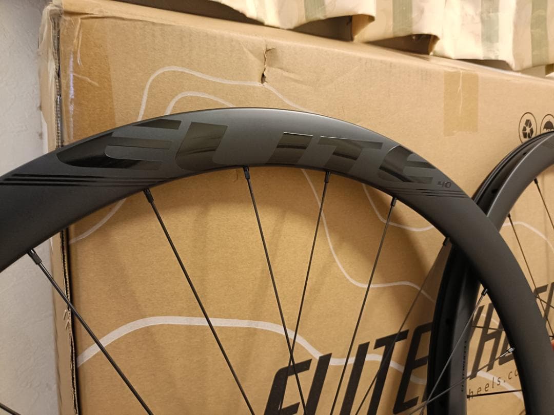 Elitewheels Edgeエリートホイール エッジ 軽量カーボン 40mm