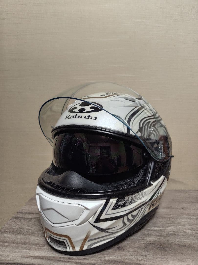 美品　Kabuto フルフェイスヘルメット カムイ3