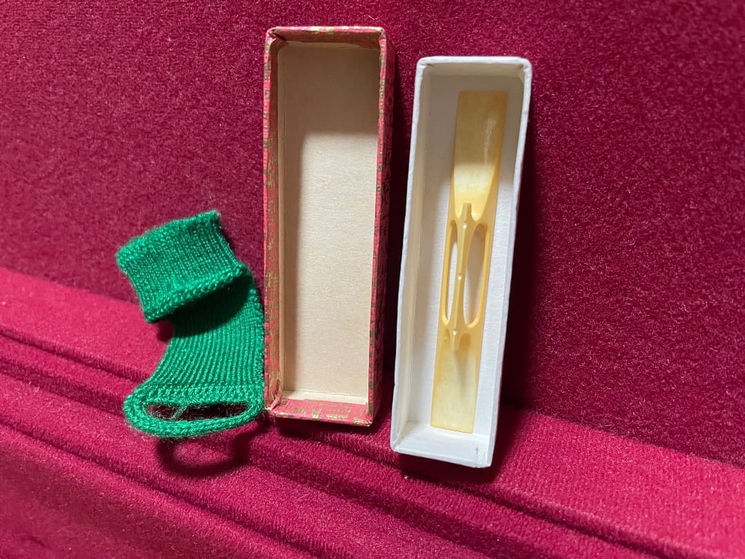 【美品】三味線 本体 和柄装飾付き