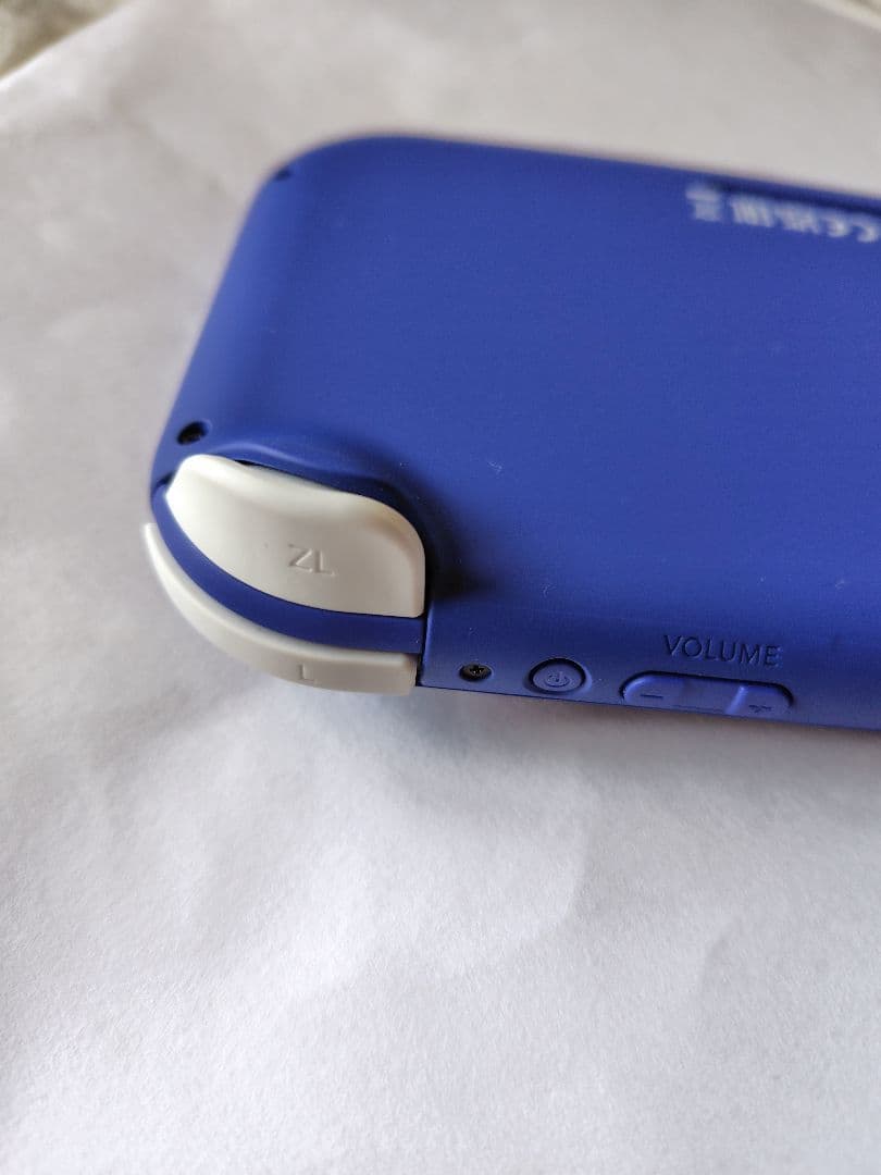 ほぼ新品 Nintendo Switch Lite ブルー