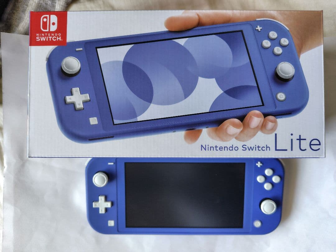 ほぼ新品 Nintendo Switch Lite ブルー