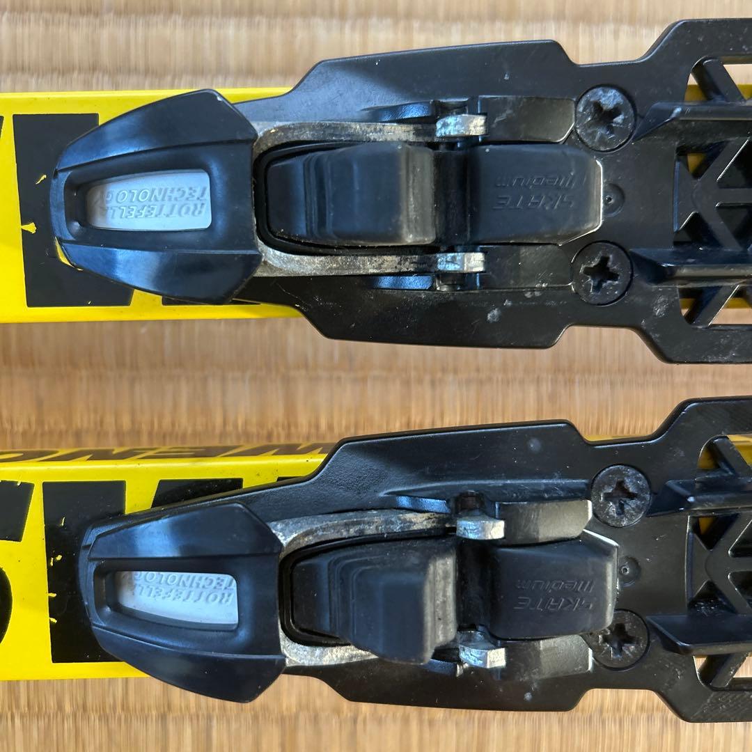 SWENOR SKATE イエロー　ローラースキー