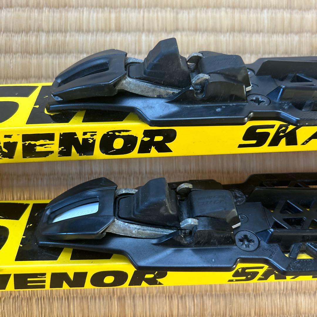 SWENOR SKATE イエロー　ローラースキー