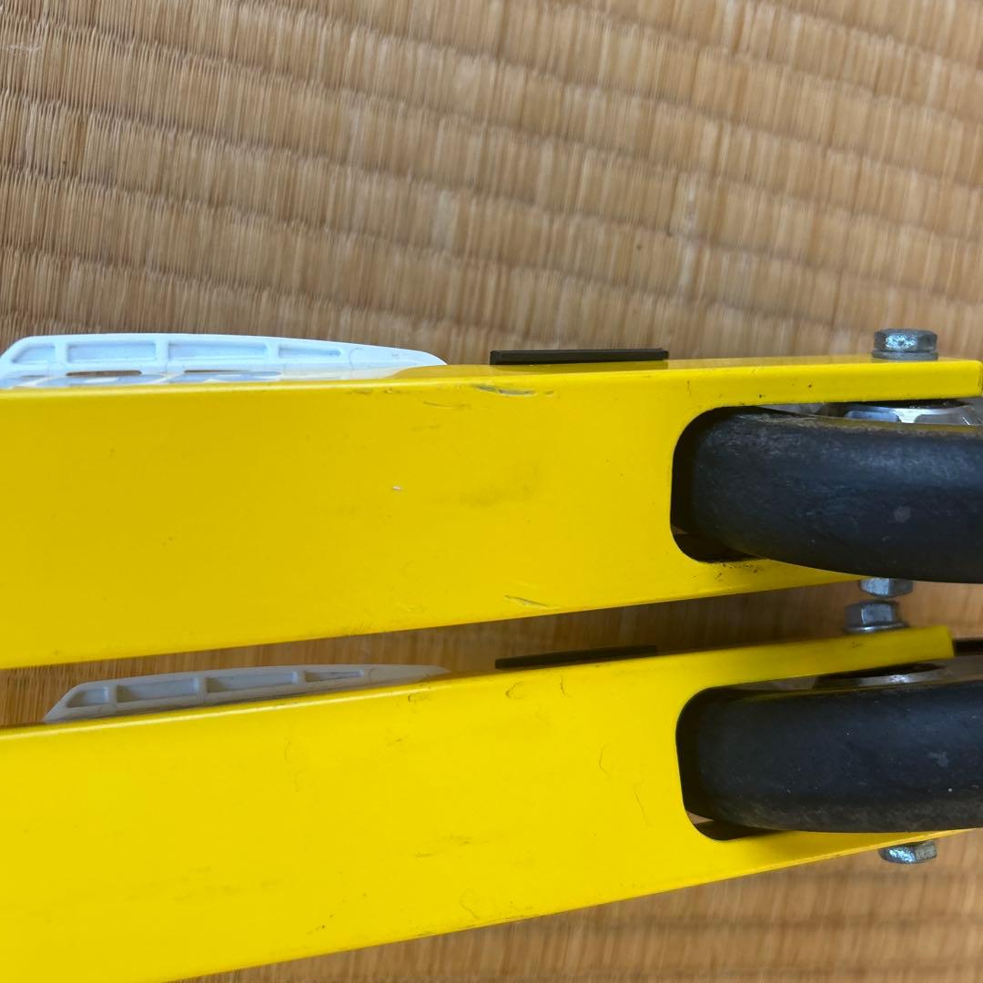 SWENOR SKATE イエロー　ローラースキー