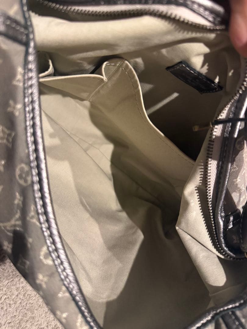 LOUIS VUITTON M95620 マノン プラティーヌモノグラムミニラン