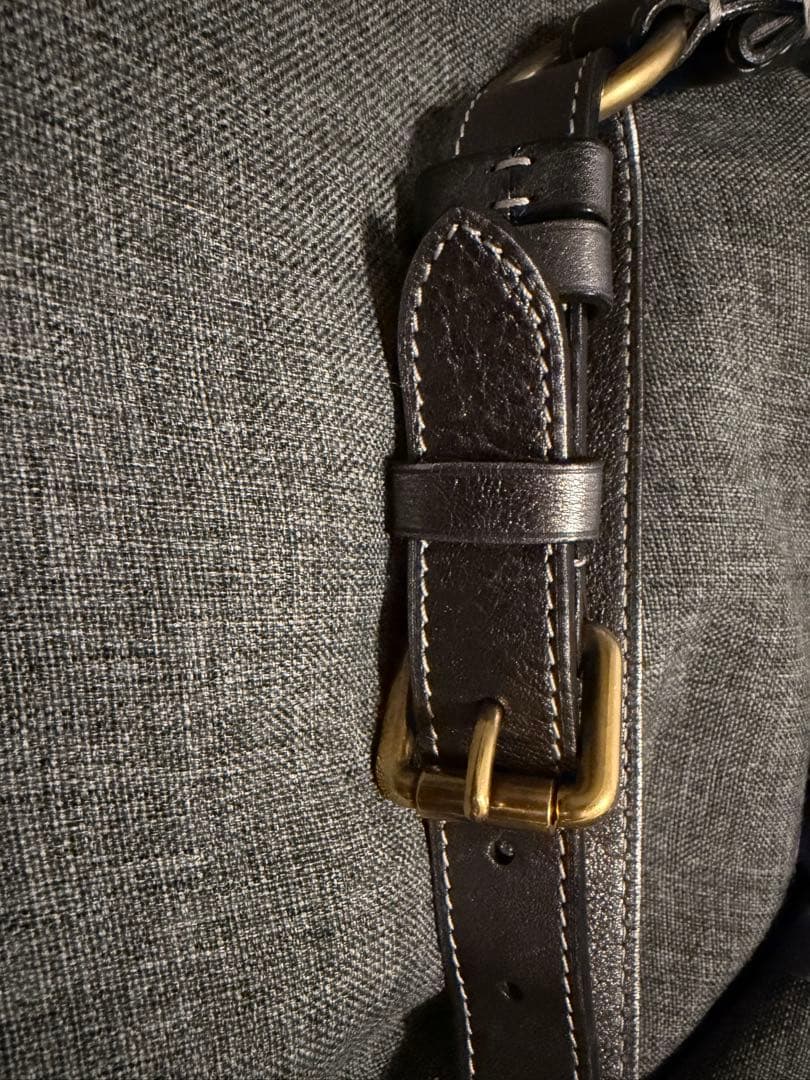 LOUIS VUITTON M95620 マノン プラティーヌモノグラムミニラン