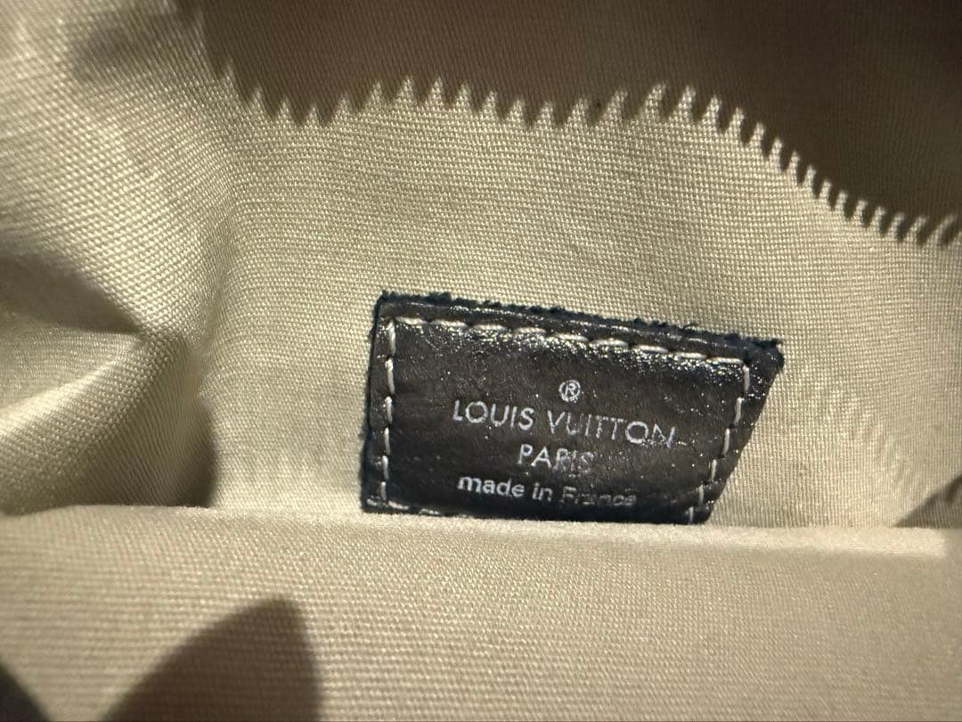 LOUIS VUITTON M95620 マノン プラティーヌモノグラムミニラン