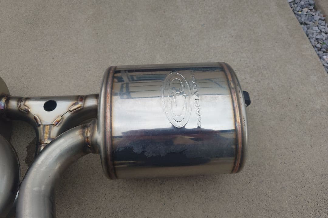 ガナドールマフラー　ヤリスクロス4WD用