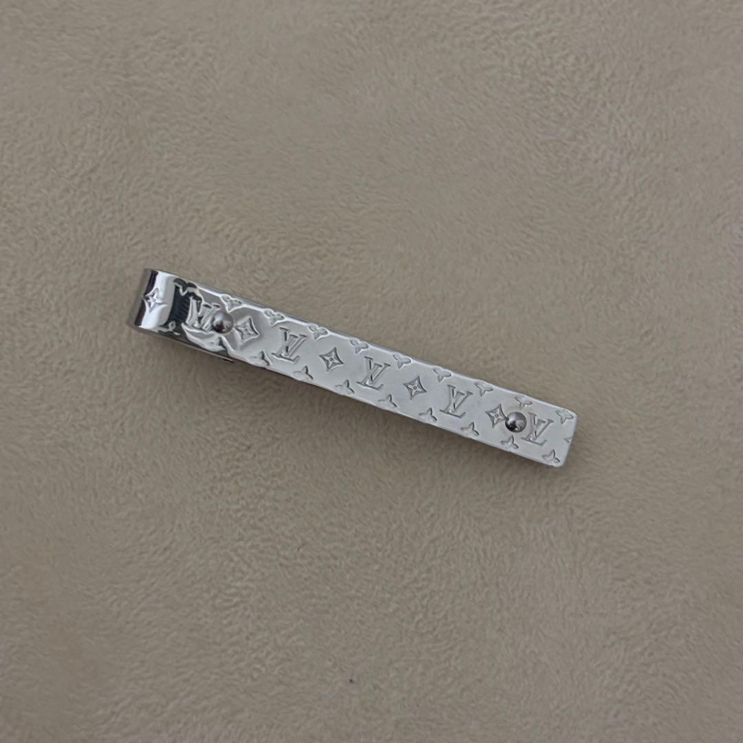 ルイヴィトン M00703 ネクタイピン モノグラム　値下げコメント下さい