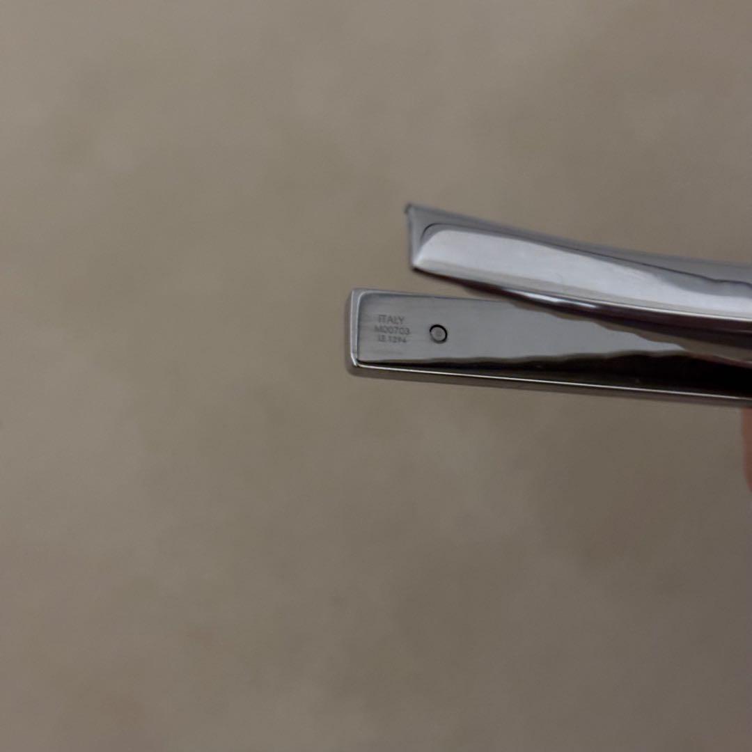 ルイヴィトン M00703 ネクタイピン モノグラム　値下げコメント下さい