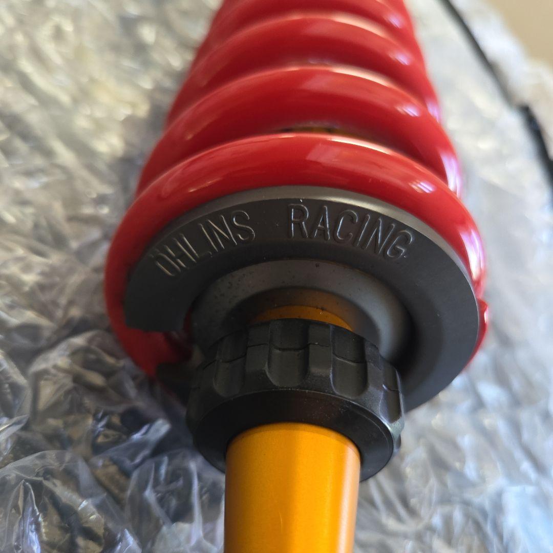 z900rs OHLINSリアサス 赤/金 オーバーホール済（アルマイト加工）