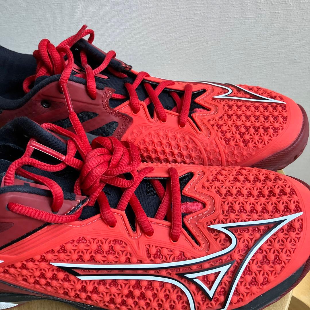 美品 ミズノ ウエーブエクシードツアー 6 テニスシューズ 即日 26cm