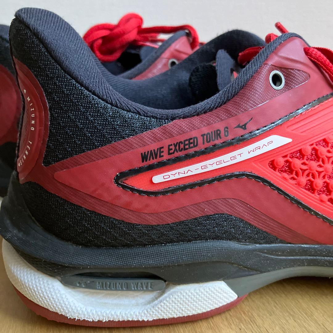 美品 ミズノ ウエーブエクシードツアー 6 テニスシューズ 即日 26cm