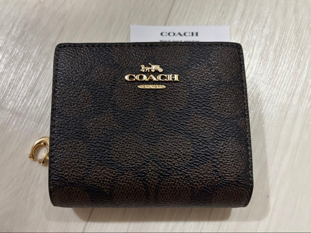COACH コーチ　財布　二つ折り財布　折財布　新品　未使用