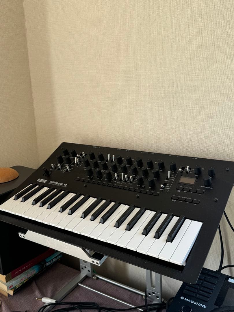 Korg minilogue xd アナログシンセサイザー