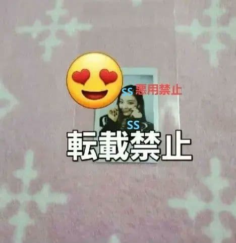 リア チェキ Voltage ITZY サイン ポラロイド 直筆　①指ハート