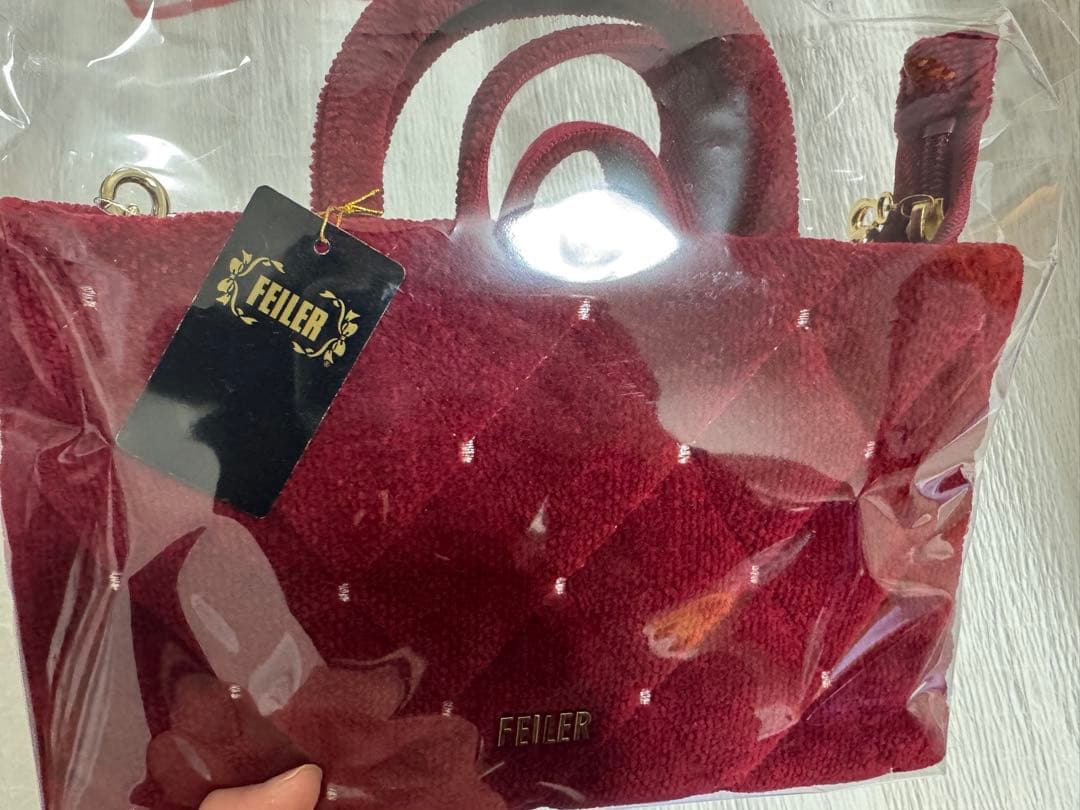 フェイラー　ユニ　ミニショルダー　赤　新品