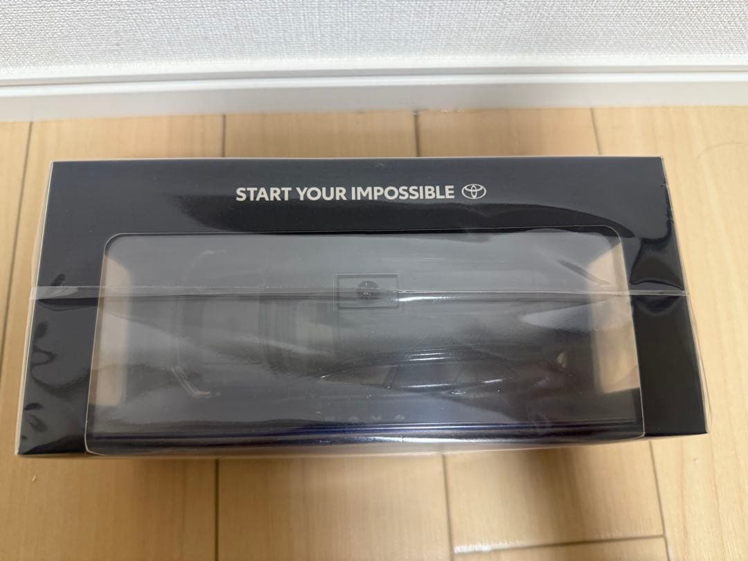 未開封　新型RAV4 ミニカー