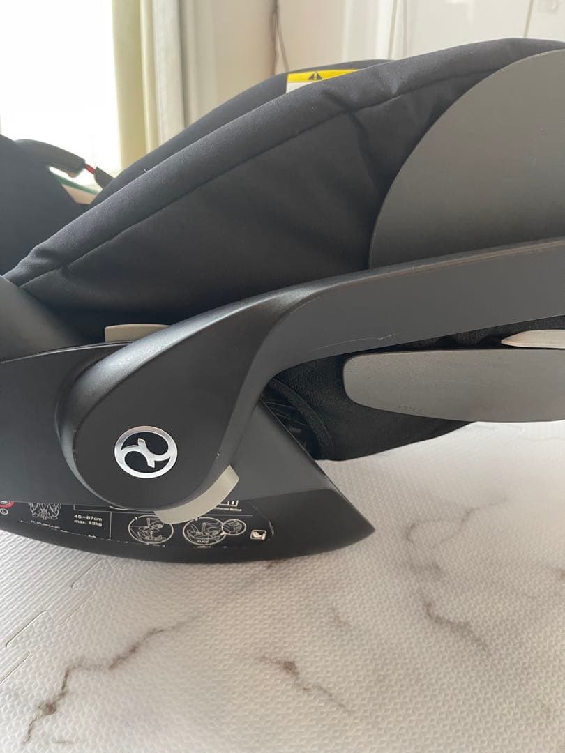 サイベックス クラウドZ2 i-Size+ベースZ2＋アダプター3点セット