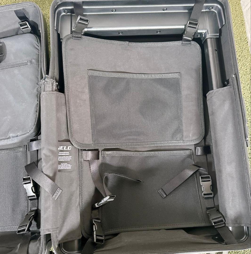 VELO ヴェーロ スーツケース 3in1 3段 可変式 キャリー 機内持込　黒