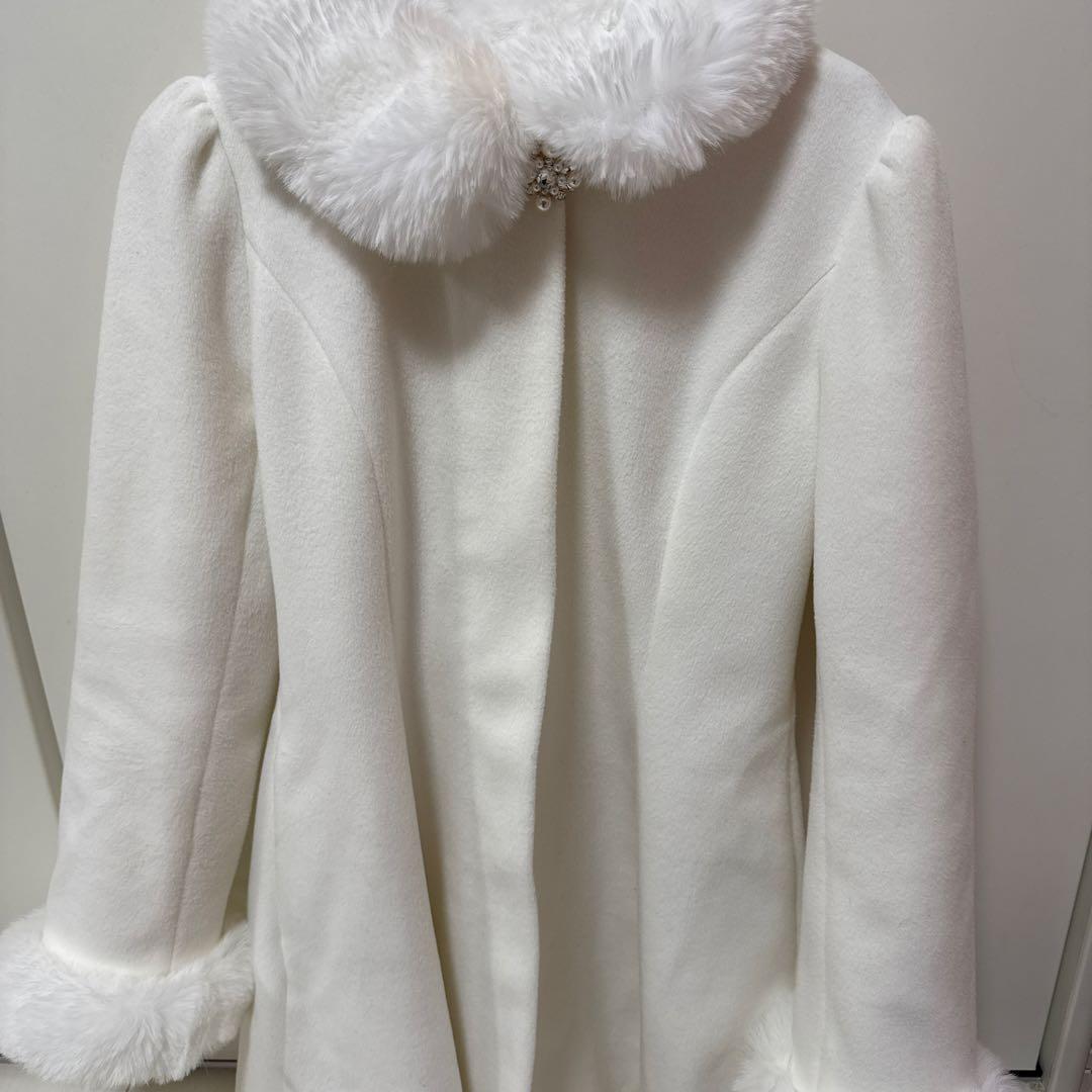 evelyn ビジューコート 2025 Mサイズ