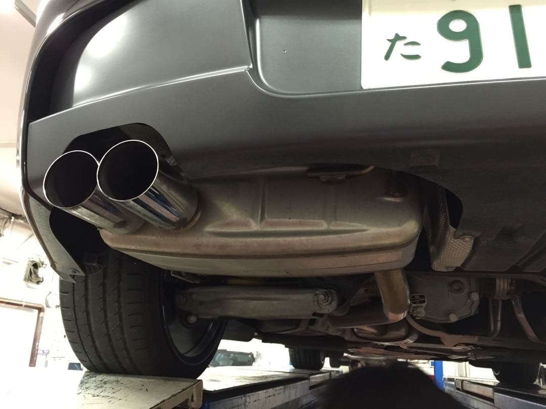 希少　 Mパフォーマンスマフラー　E87 116i用