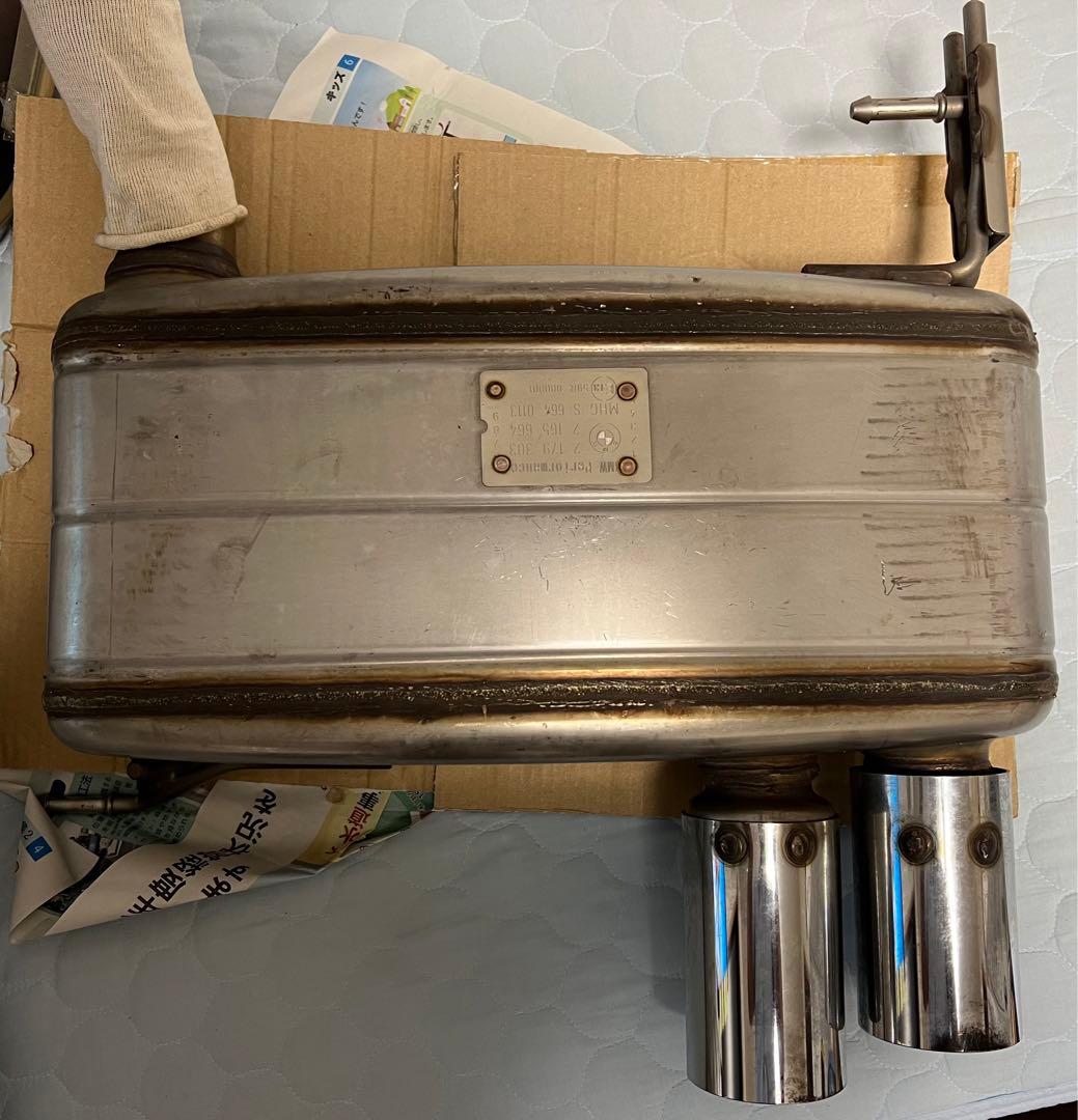 希少　 Mパフォーマンスマフラー　E87 116i用